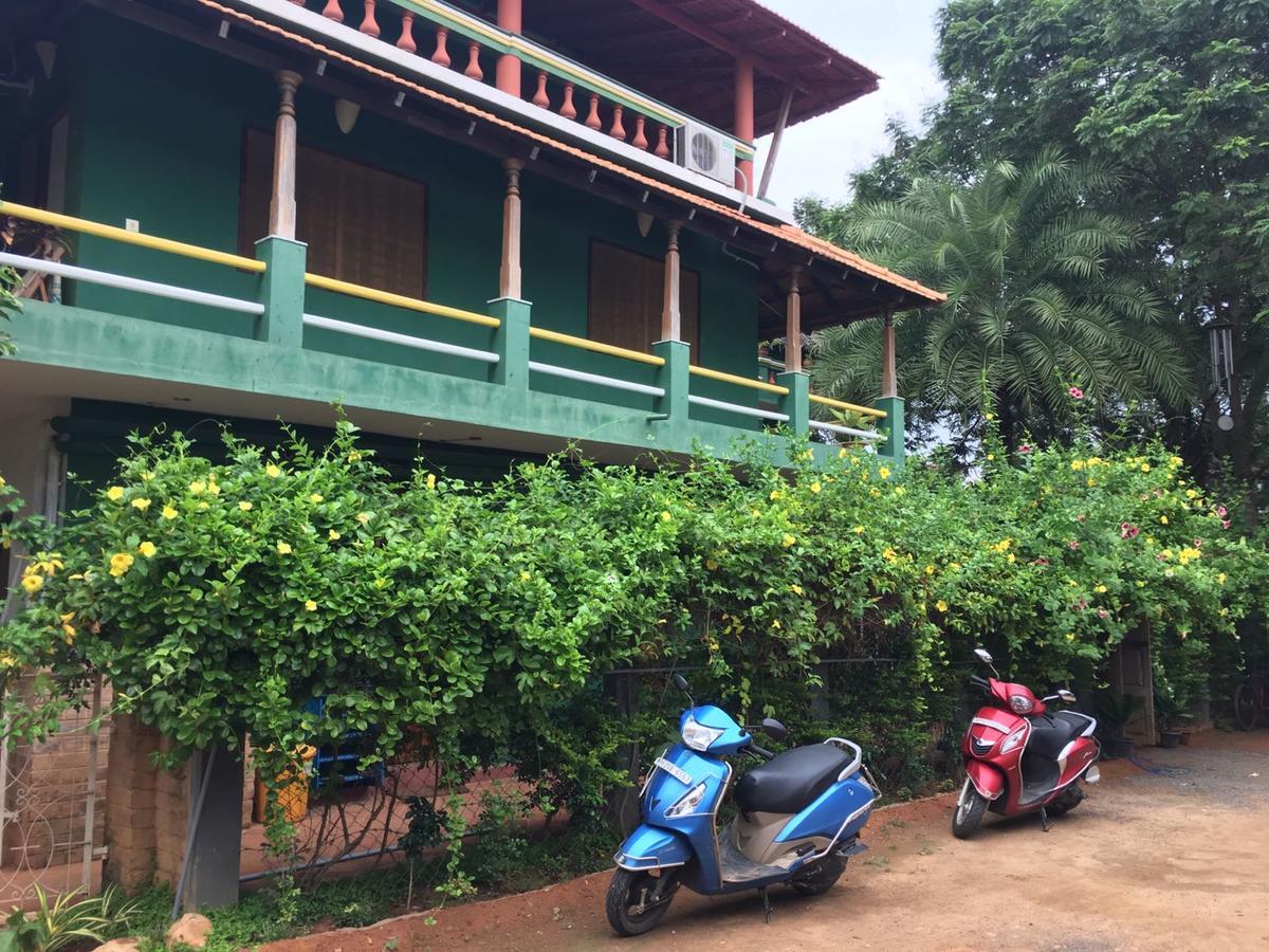 Green'S Guest House Auroville Luaran gambar